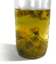 Load image into Gallery viewer, side view of wild dandelion flower loose tea